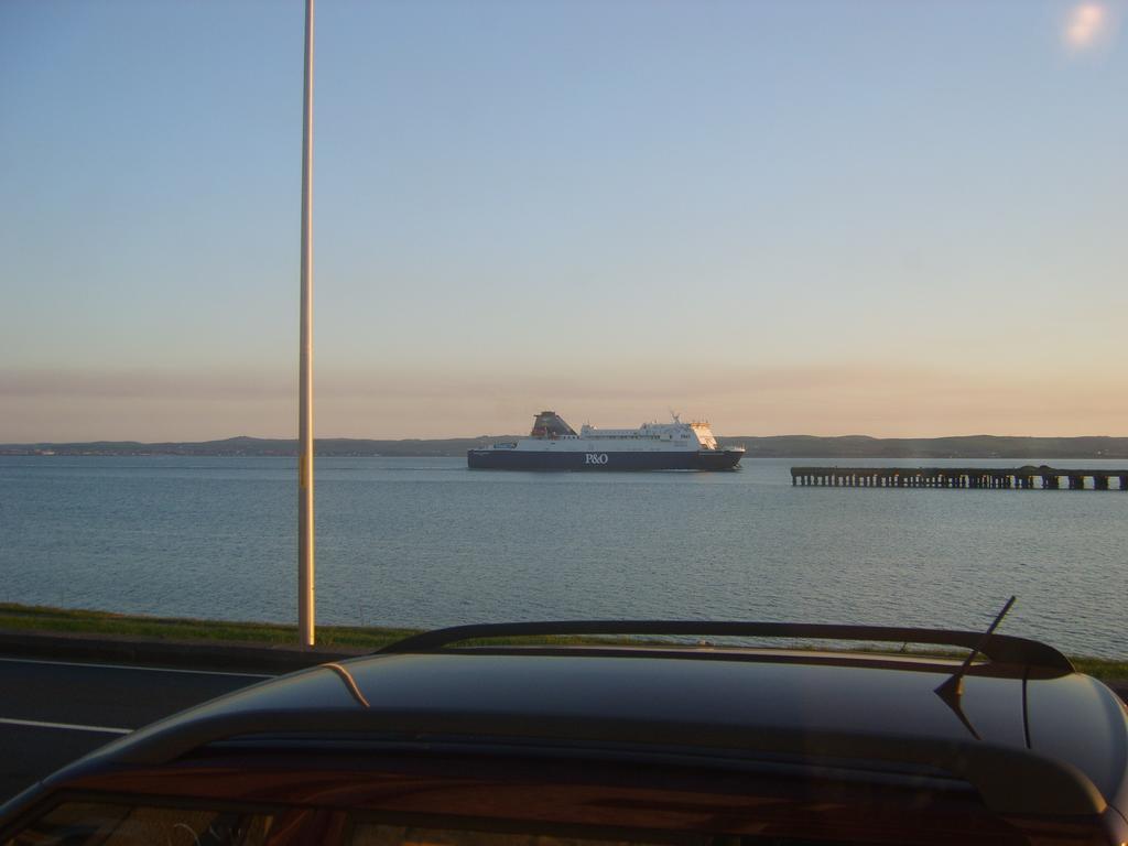 The Merchants House Cairnryan Extérieur photo